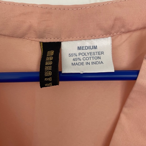 Blouse - Picture 2 of 3